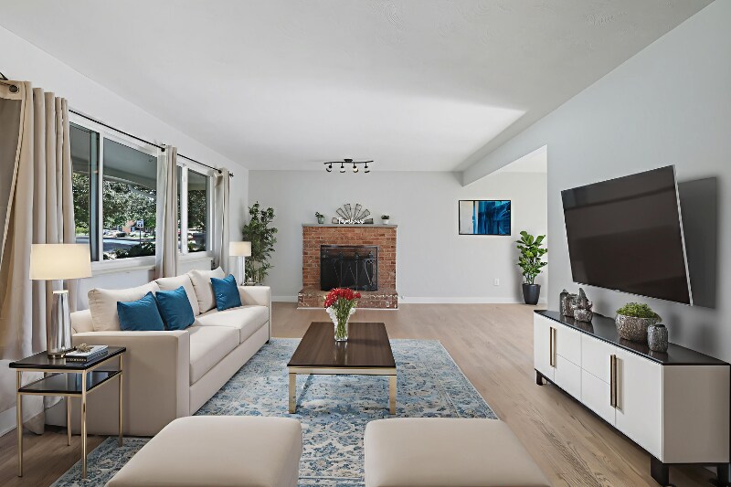 Building Photo - 930 Potter Dr