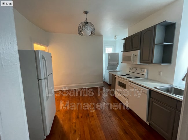 Building Photo - 419 Taylor St