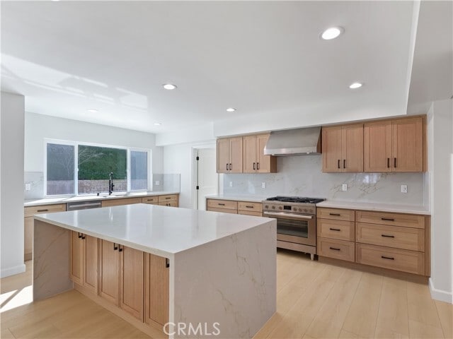 Building Photo - 3130 Dona Sarita Pl