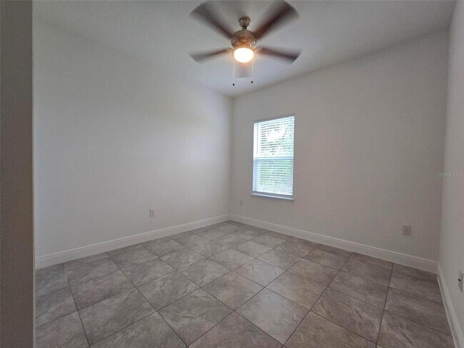 Building Photo - 208 Locust Pass Dr