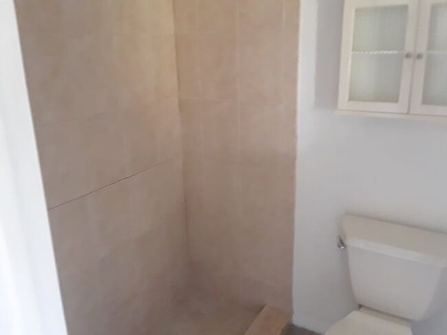 Building Photo - Adorable 1 bedroom cottage