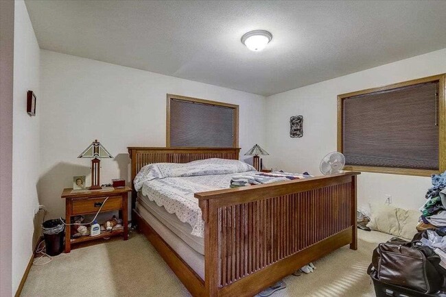 Building Photo - 519 Blaser Dr