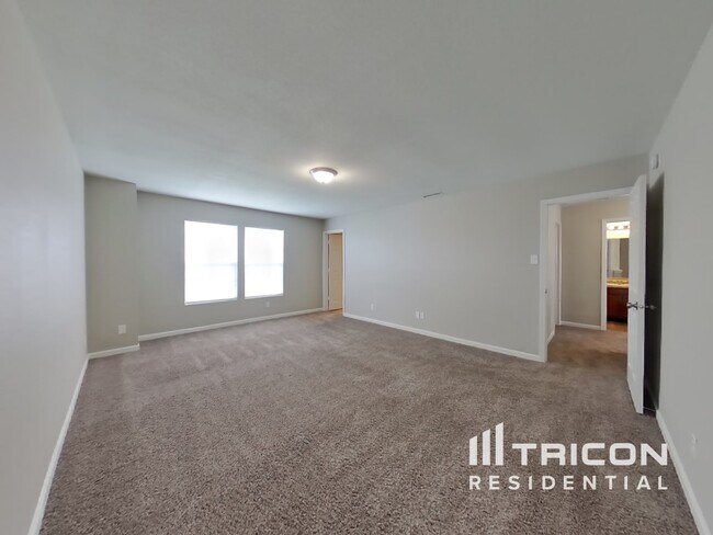 Building Photo - 3032 W Longbranch Dr
