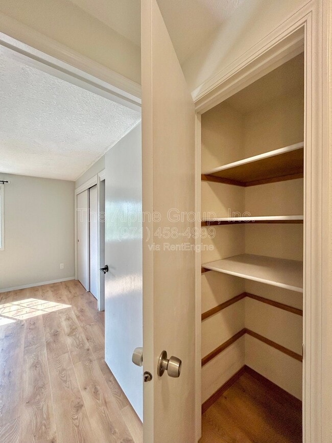 Building Photo - 14597 SW 81st Ave