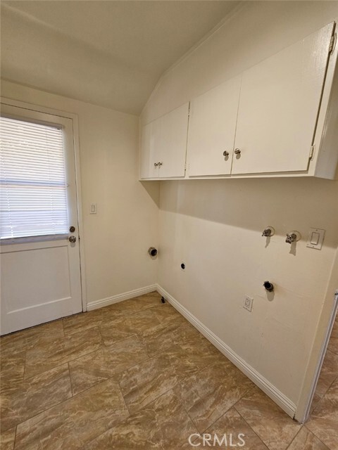 Building Photo - 1632 Canyon Dr
