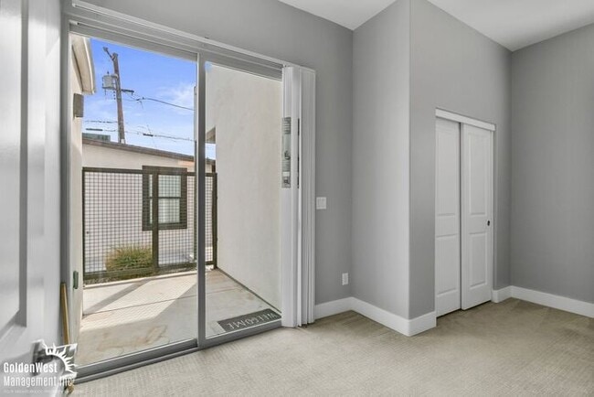 Building Photo - Fairmount Ave