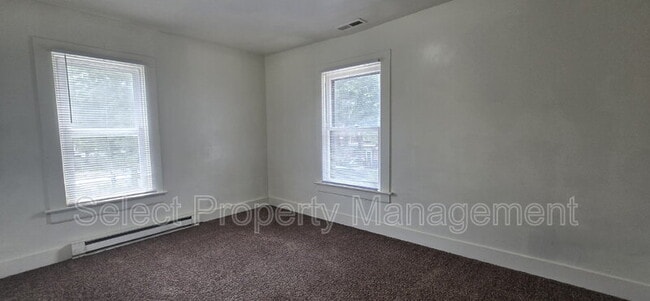 Building Photo - 1414 Oakland St