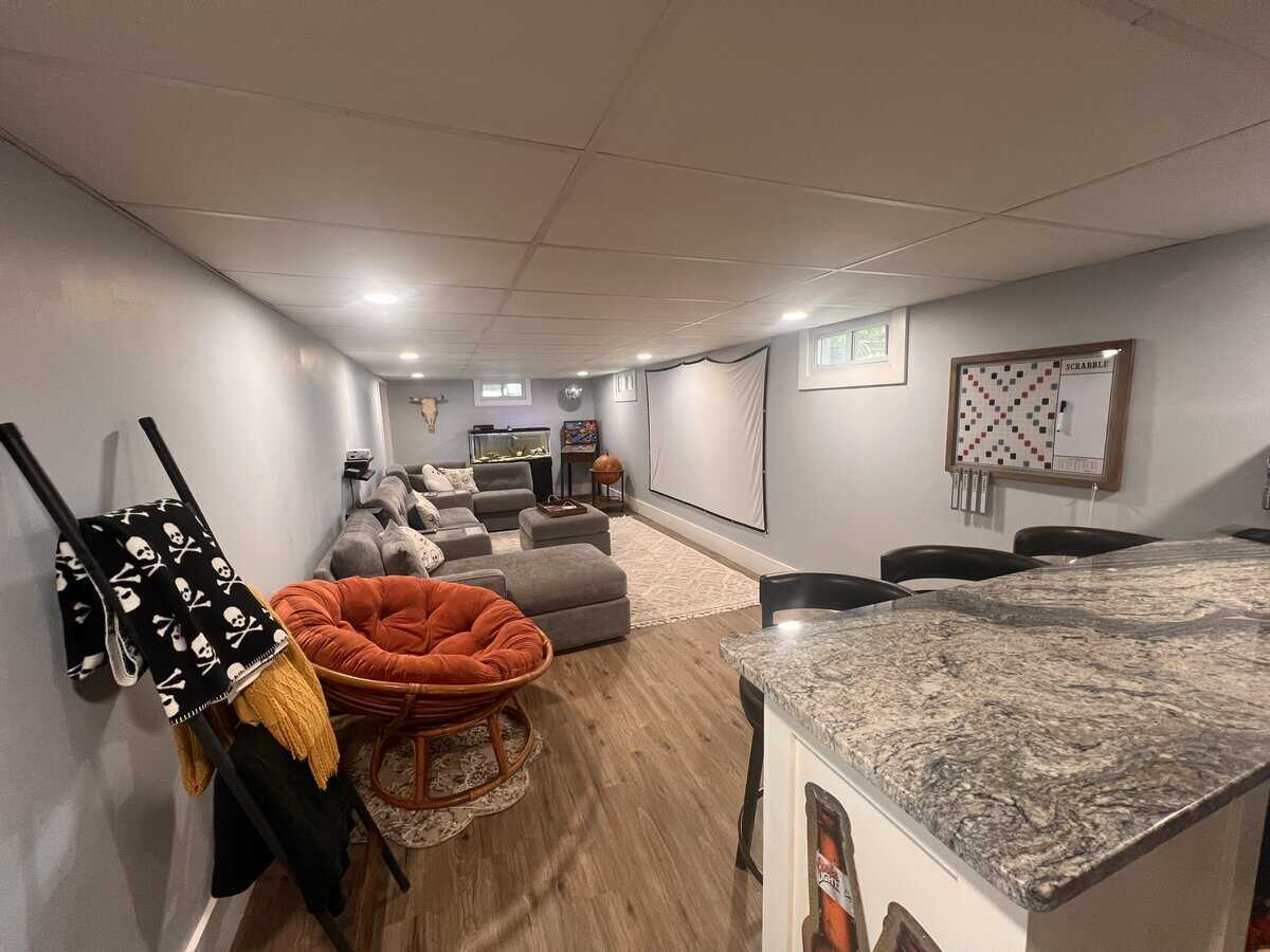 Building Photo - 34 Candice Cir