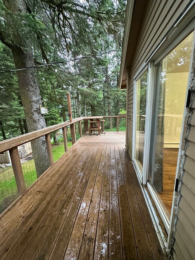 Building Photo - 2164 Island Cir