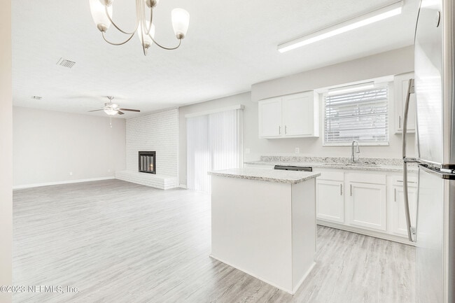 Building Photo - 6048 Judy Dr