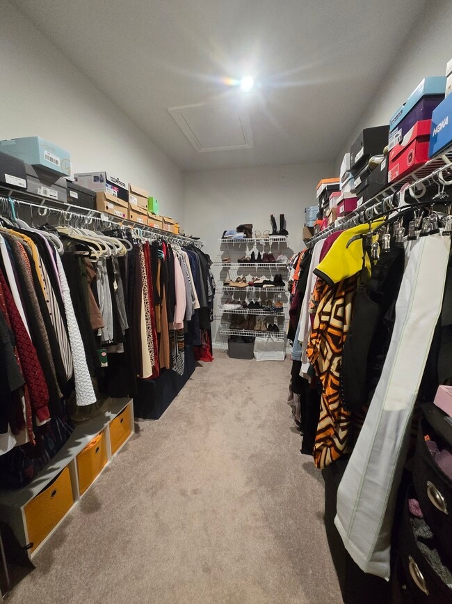 Building Photo - 9227 Magellan Pkwy