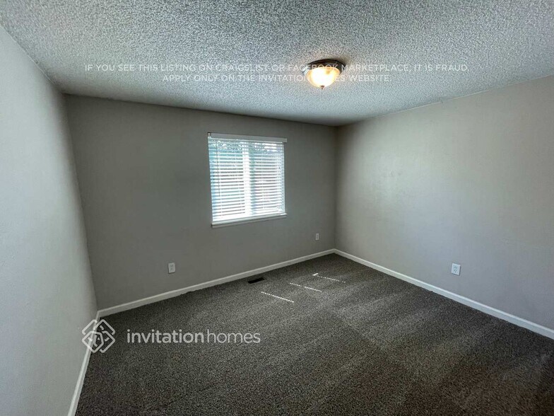 Building Photo - 3651 S Andes Way