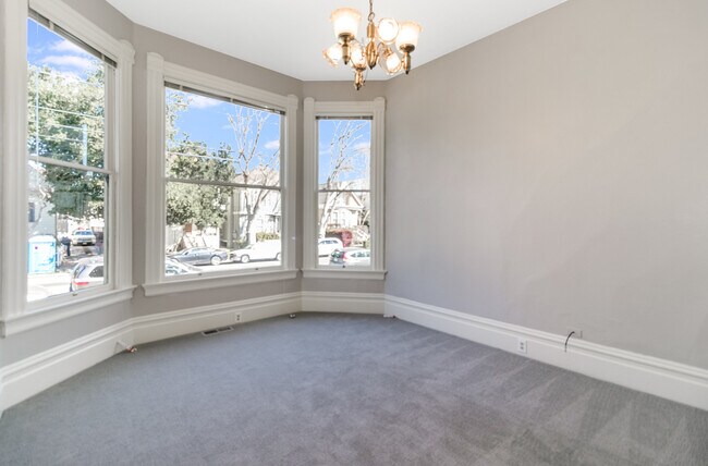 Building Photo - 1830 San Antonio Ave