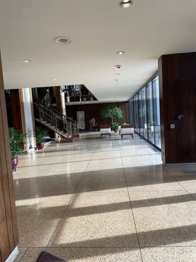 Building Photo - 3200 N Lake Shore Dr