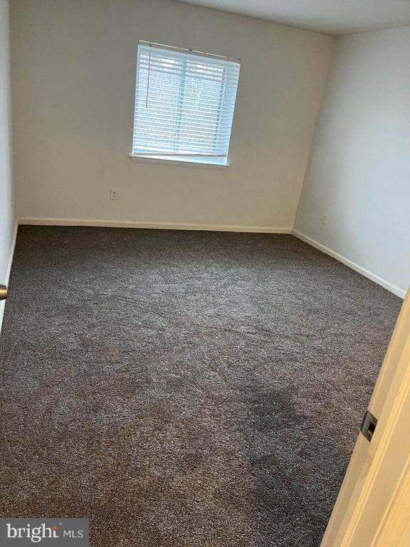 Building Photo - 5416 Valley Green Dr