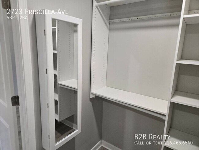 Building Photo - 2723 Priscilla Ave