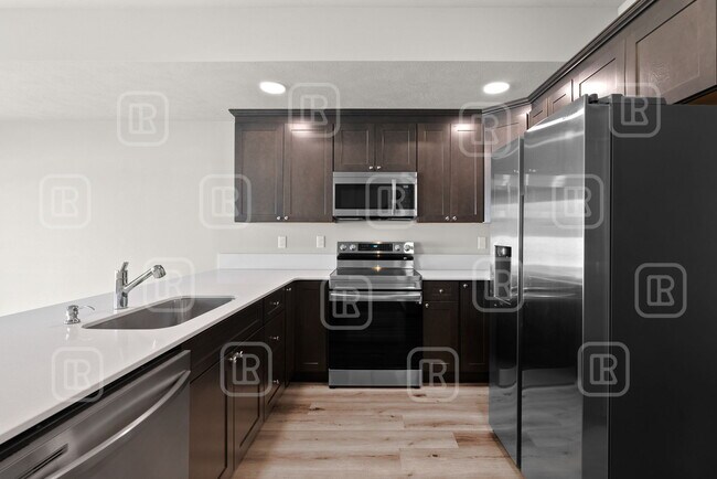 Building Photo - 14321 E 13th Ave