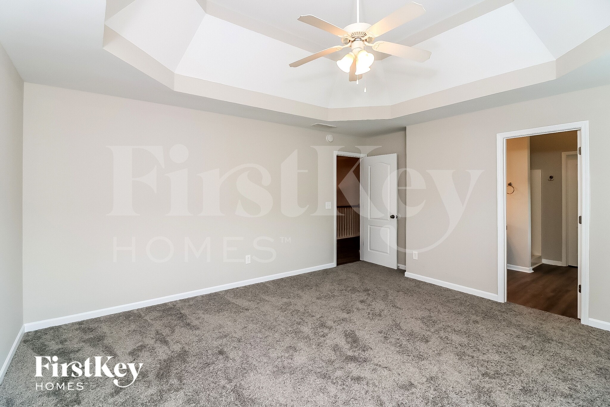 Building Photo - 427 Belmont Way