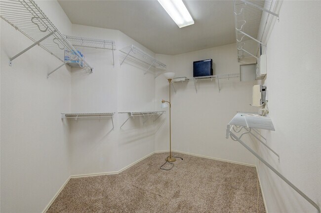 Building Photo - 14027 Coveney Dr
