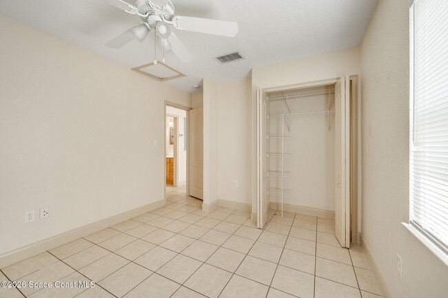 Building Photo - 2512 Sarno Rd