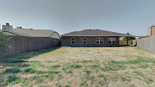 Building Photo - 7001 Elk Canyon Rd