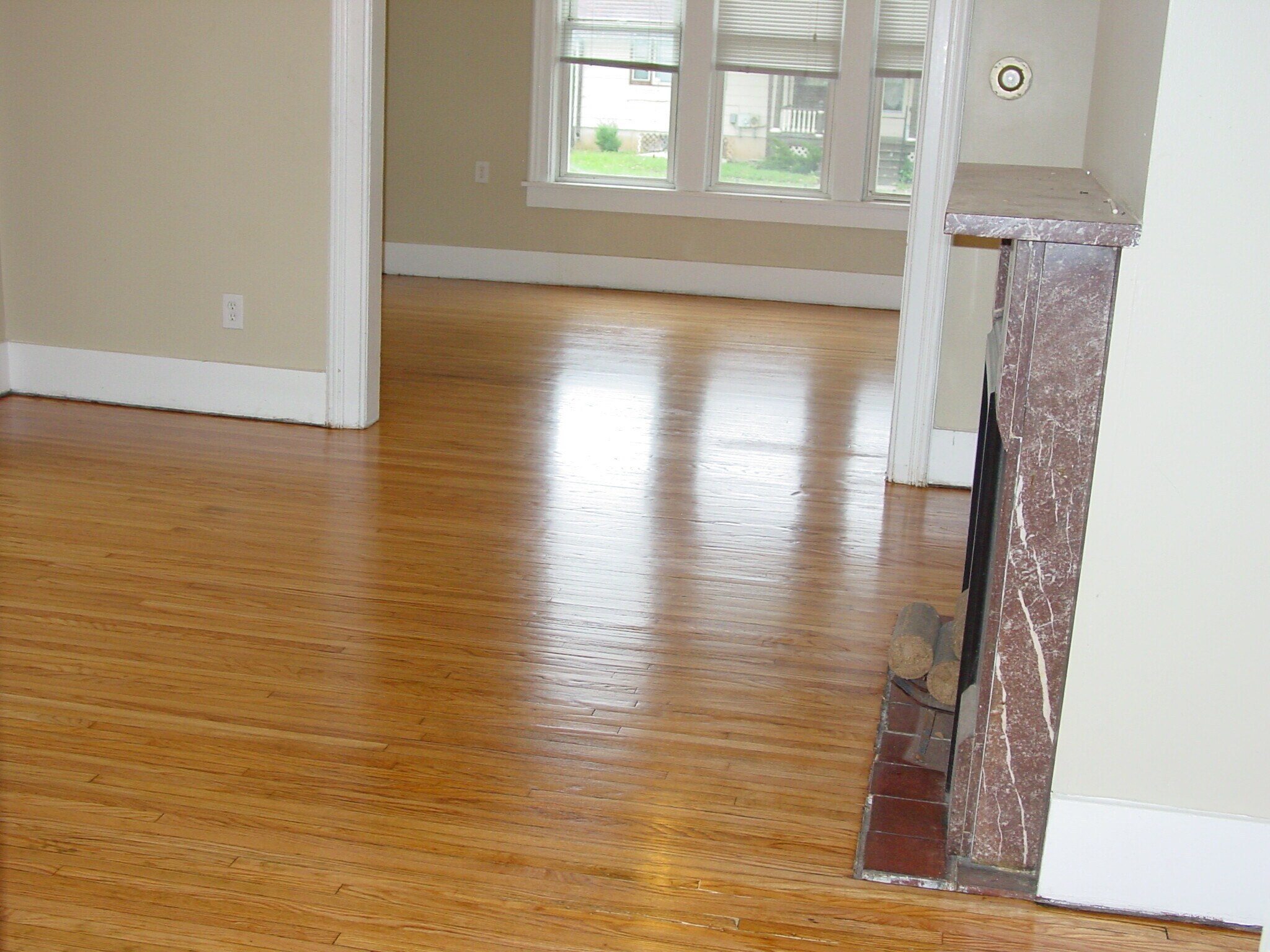 Room to Move Around - 20 N Locust St