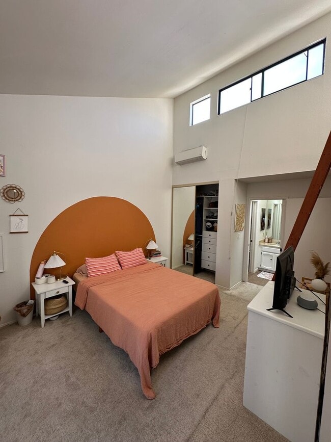 Building Photo - 1221 Essex St