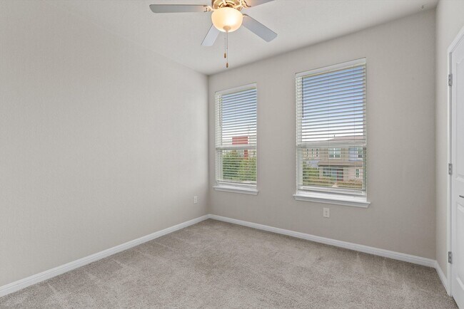 Building Photo - 8809A Whitter Dr