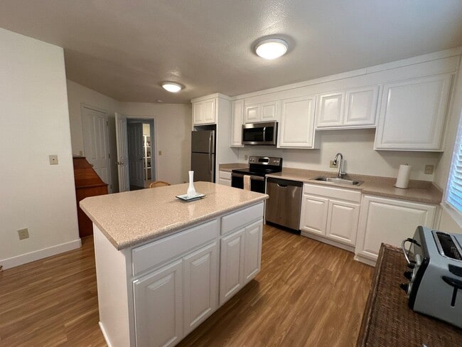 Building Photo - 11138 Merganser Rd