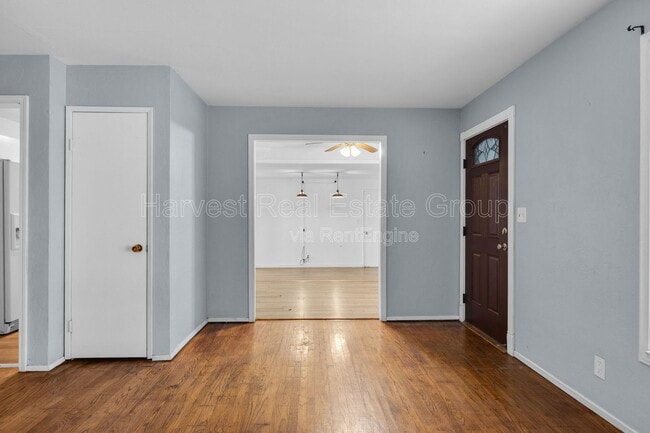 Building Photo - 25049 Willimet Way