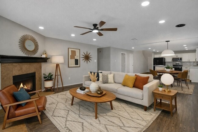 Building Photo - 9917 George Bush Dr