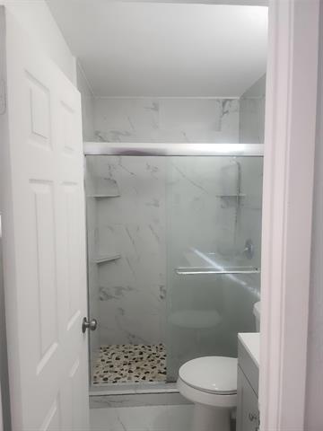 Building Photo - 321 N Cottonwood Dr