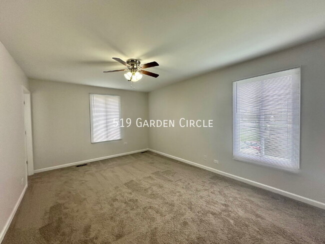 Building Photo - 519 Garden Cir
