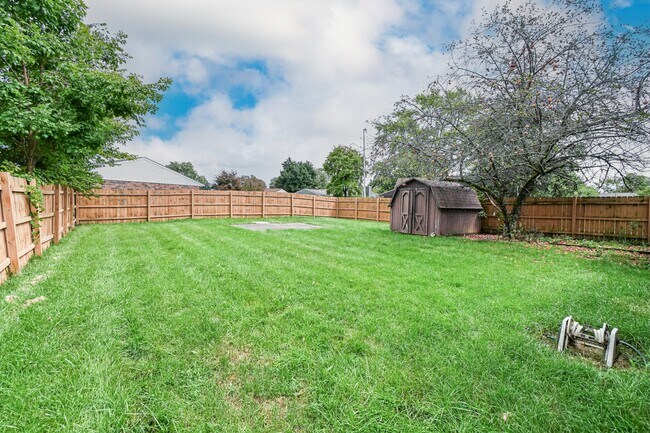 Building Photo - 6171 Little Creek Ct
