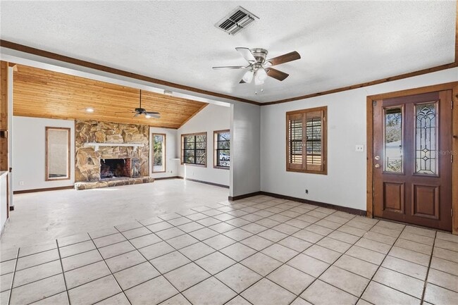 Building Photo - 10301 Trail Ridge Ln