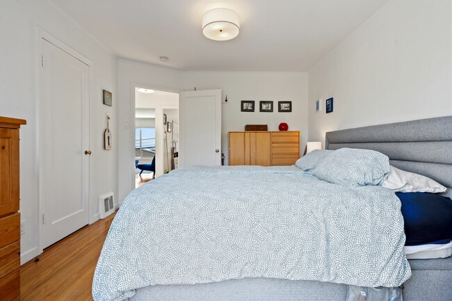 Building Photo - 232 Nevada St