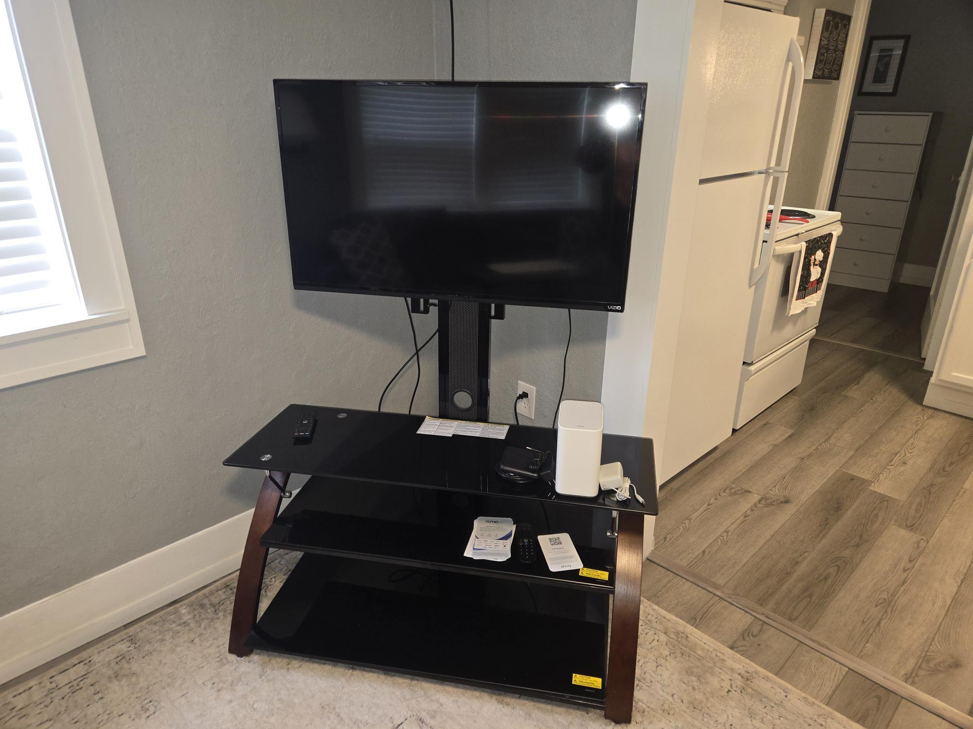 Building Photo - 1213 5th St