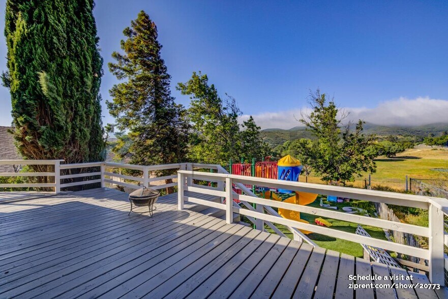Building Photo - 14520 Hardtree Dr