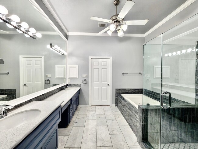 Building Photo - 32 Waugh Dr