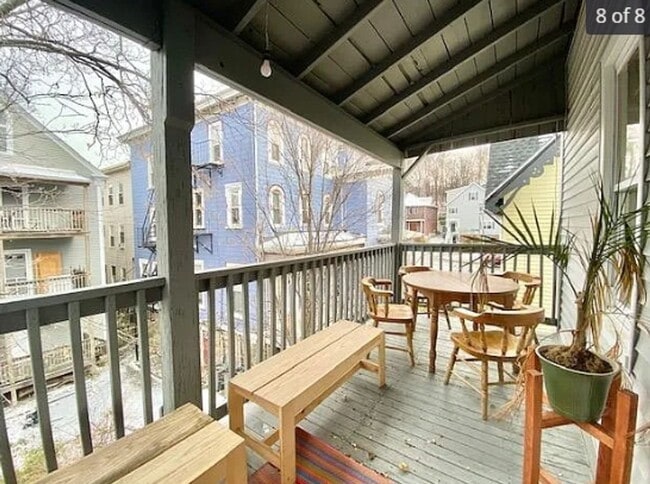 Building Photo - 4 Bed in Mission Hill Close to Brigham Circle