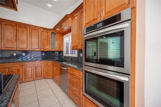 Building Photo - 3801 Dauntless