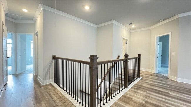 Building Photo - 5343 Milford Dr