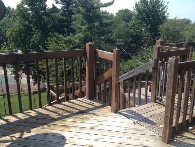 Building Photo - Lovely Apartment - 2 bedroom - 3rd floor