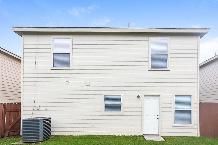 Building Photo - 11410 Flying Geese Ln