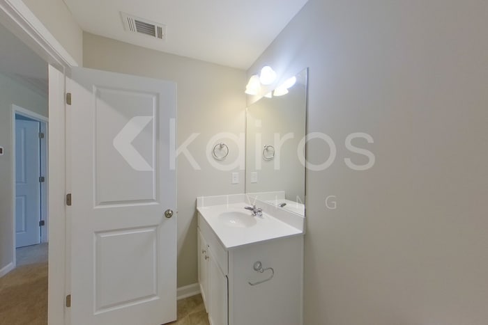 Building Photo - 7333 Foggy River Dr