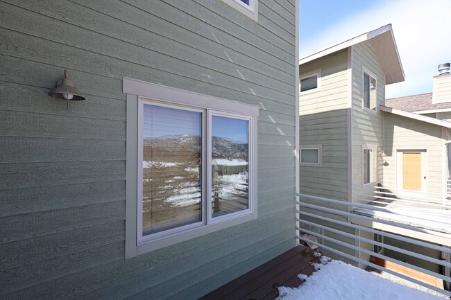 Building Photo - Big Sky 3 Bed 3 Bath Condo