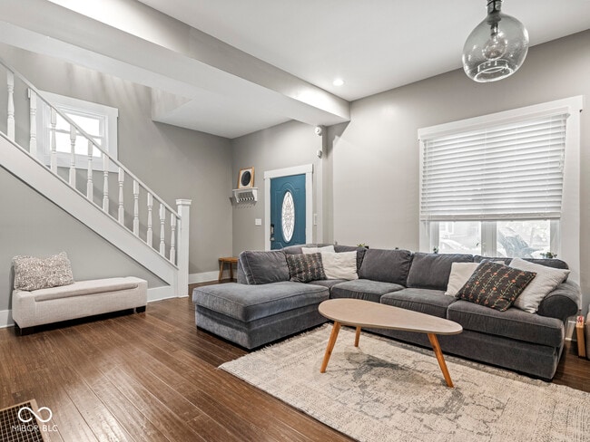 Building Photo - 622 N Hamilton Ave