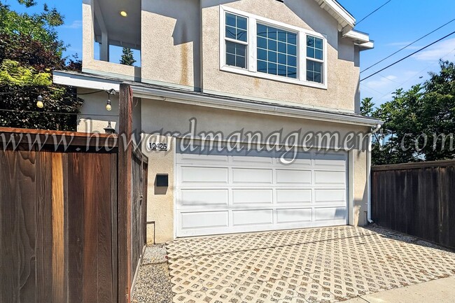 Building Photo - 1658 Centinela Ave