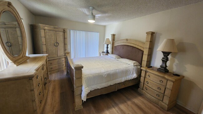 Building Photo - 171 Deer Creek Blvd