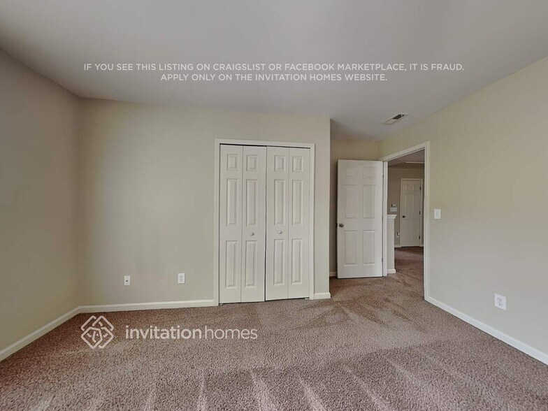 Building Photo - 927 Spring Meadow Dr